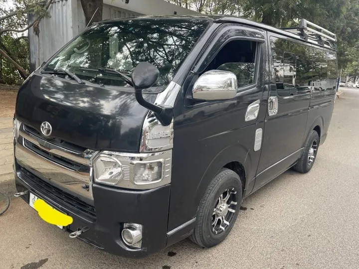 Toyota Hiace Super GL 2008 – photo 3