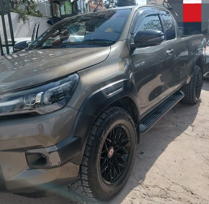 Toyota Hilux Invincible Double Cab 2021 – photo 3