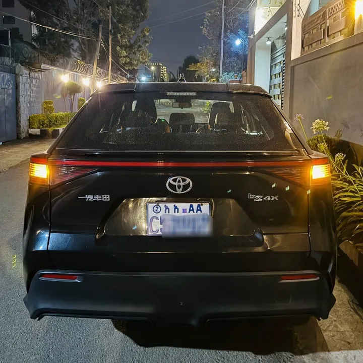 Toyota BZ4X 2023 Electric SUV – photo 7