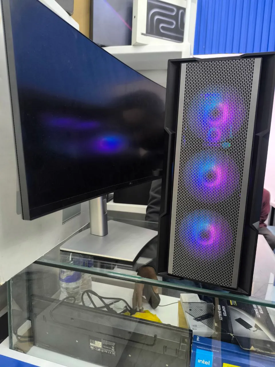 Gaming Desktop i9 14th Gen RTX 5070 – photo 3