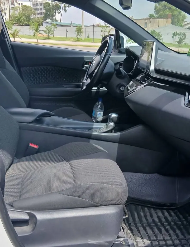 Toyota C-HR 2020 AWD – photo 3