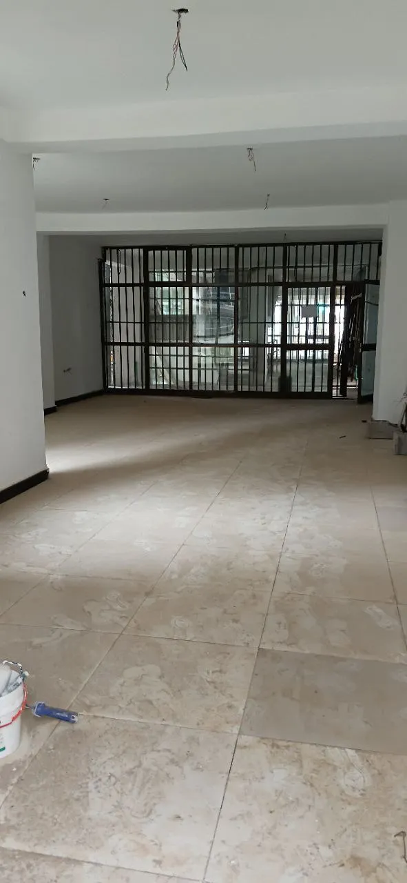 Renovated Commercial House 81.5 sqm – photo 3