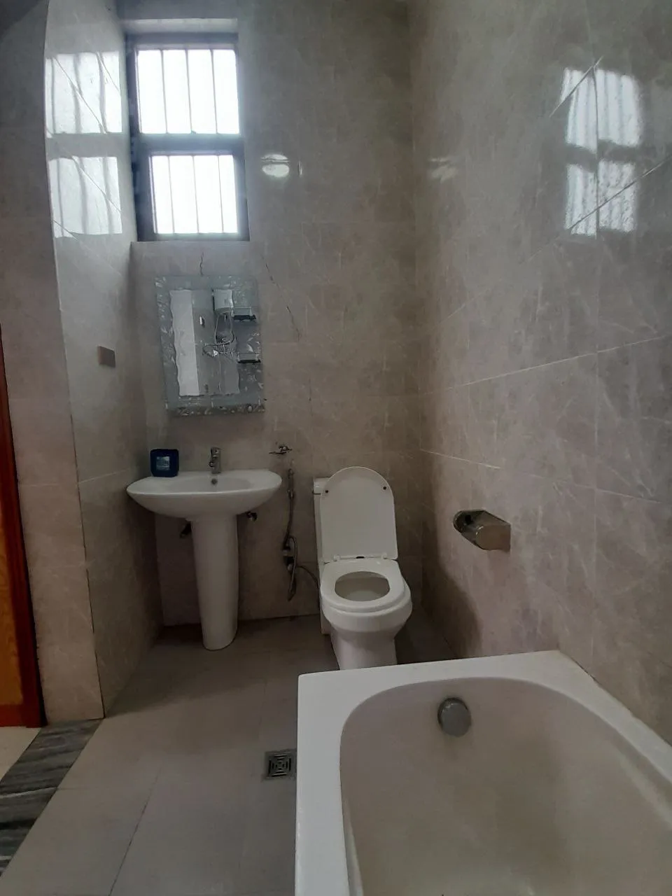 150 sqm House for Sale in Ayat – photo 4