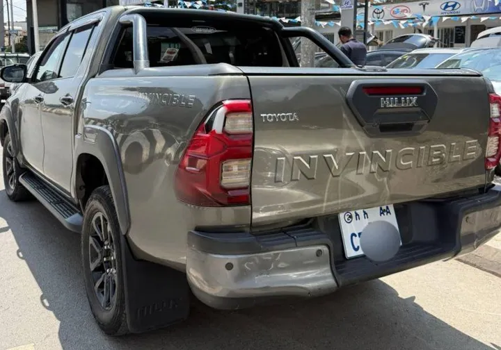 Toyota Hilux Invincible Adventure 2021 – photo 5