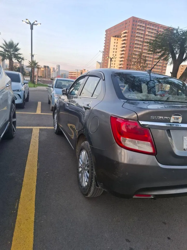 Suzuki Dzire 2021 Automatic – photo 7