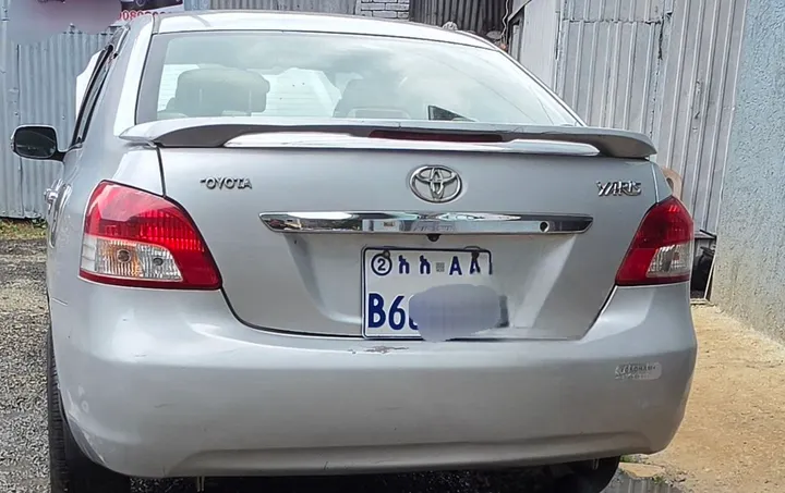 Toyota Yaris Belta 2010 Automatic – photo 6