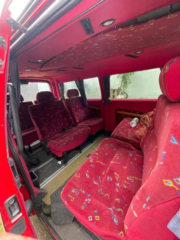 Toyota Hiace Van 2006 – photo 7