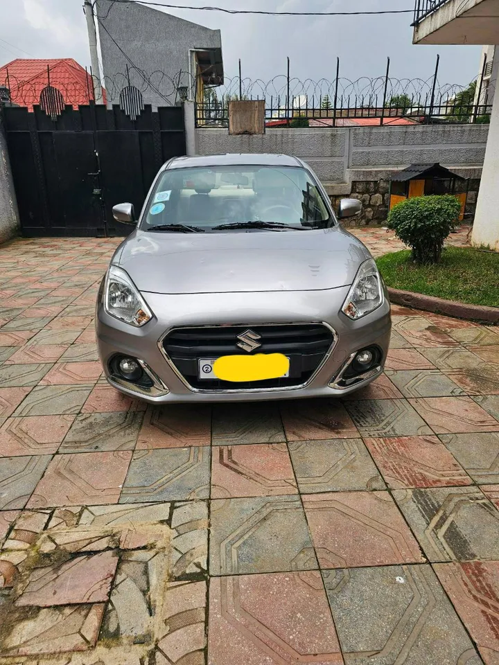 Suzuki Dzire 2022 Automatic – photo 7
