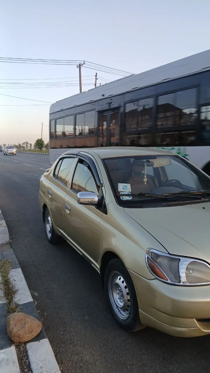 Toyota Platz 2001 Manual – photo 5