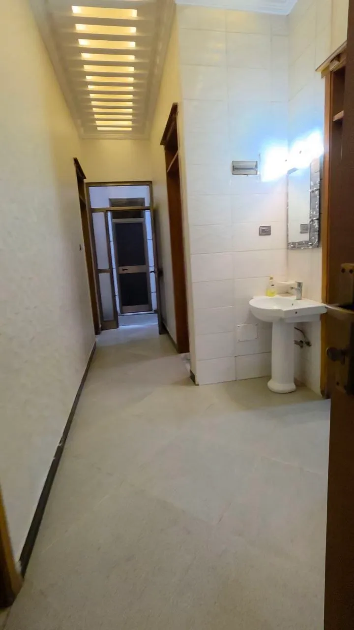 250 Sqm 5 Bedroom Villa in Ayat – photo 5