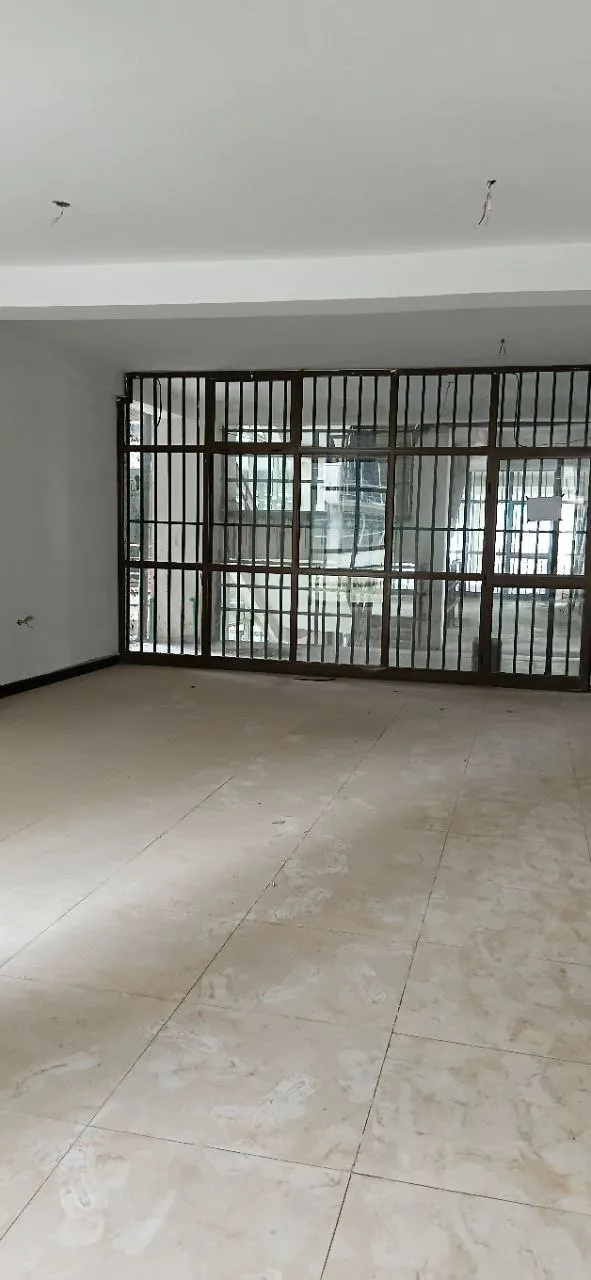 Renovated Commercial House 81.5 sqm – photo 9