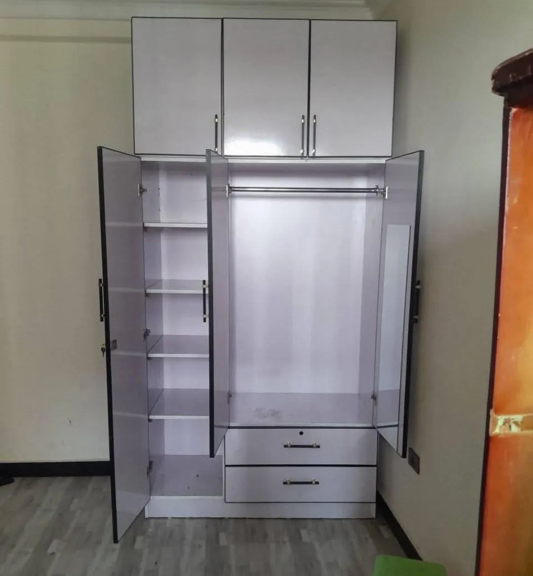 Luxury Closet 1.2X 2M – photo 3