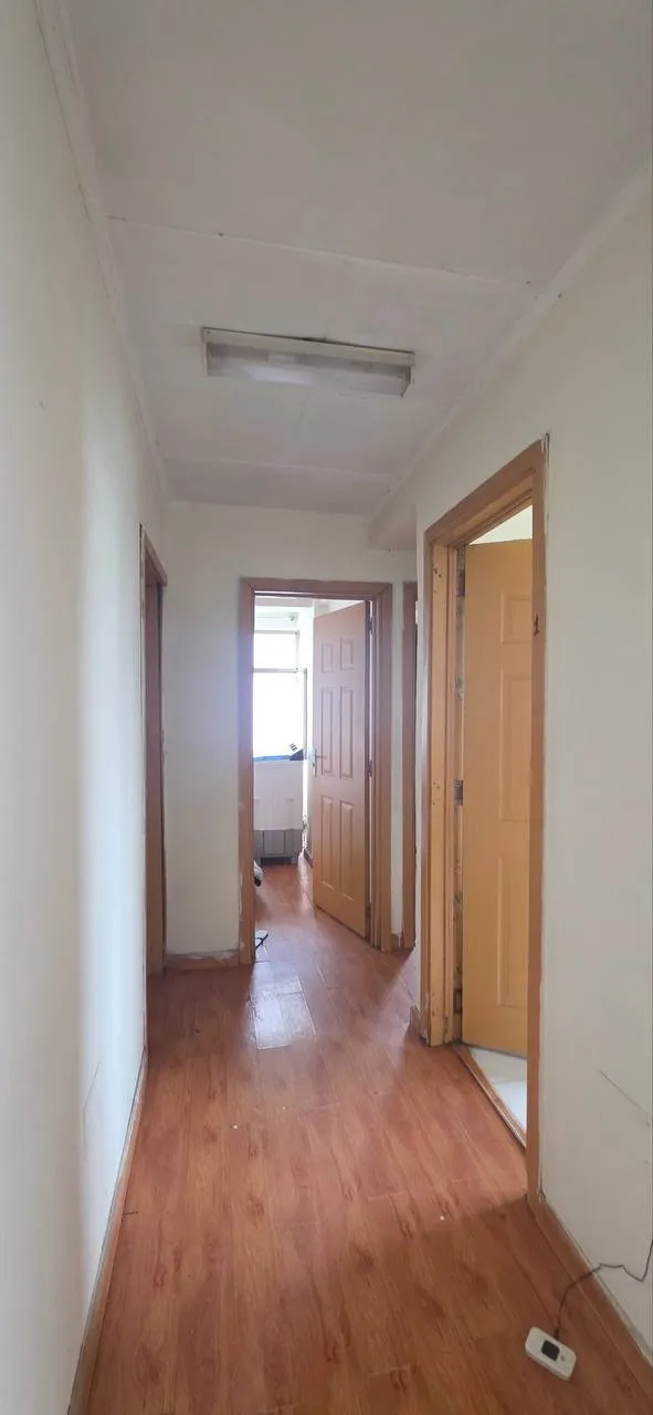 3 Bedroom Apartment in Summit – photo 6