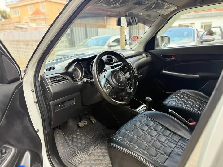 Suzuki Swift 2022 Automatic – photo 3