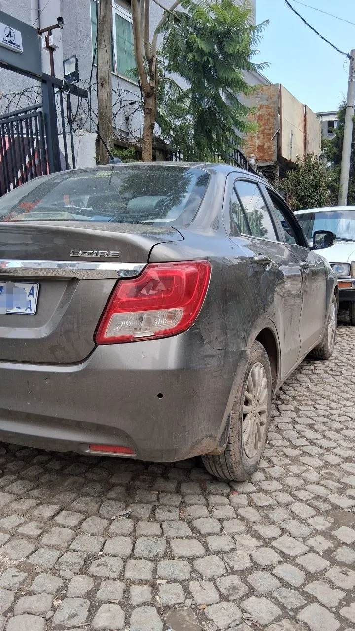 Suzuki Dzire 2022 Automatic – photo 3