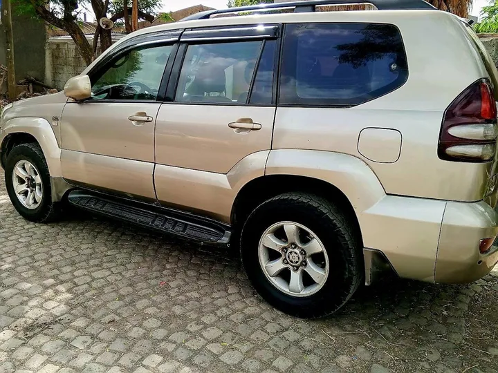 Toyota Landcruiser Prado 2006 – photo 4