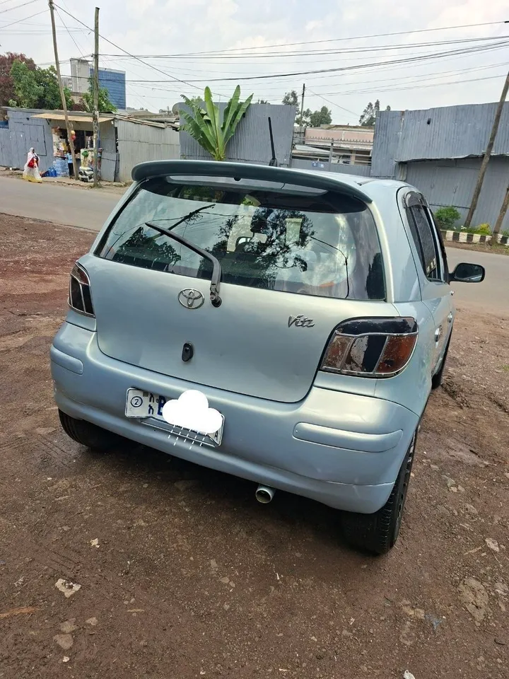 Toyota Vitz 2004 Automatic 1000cc – photo 3