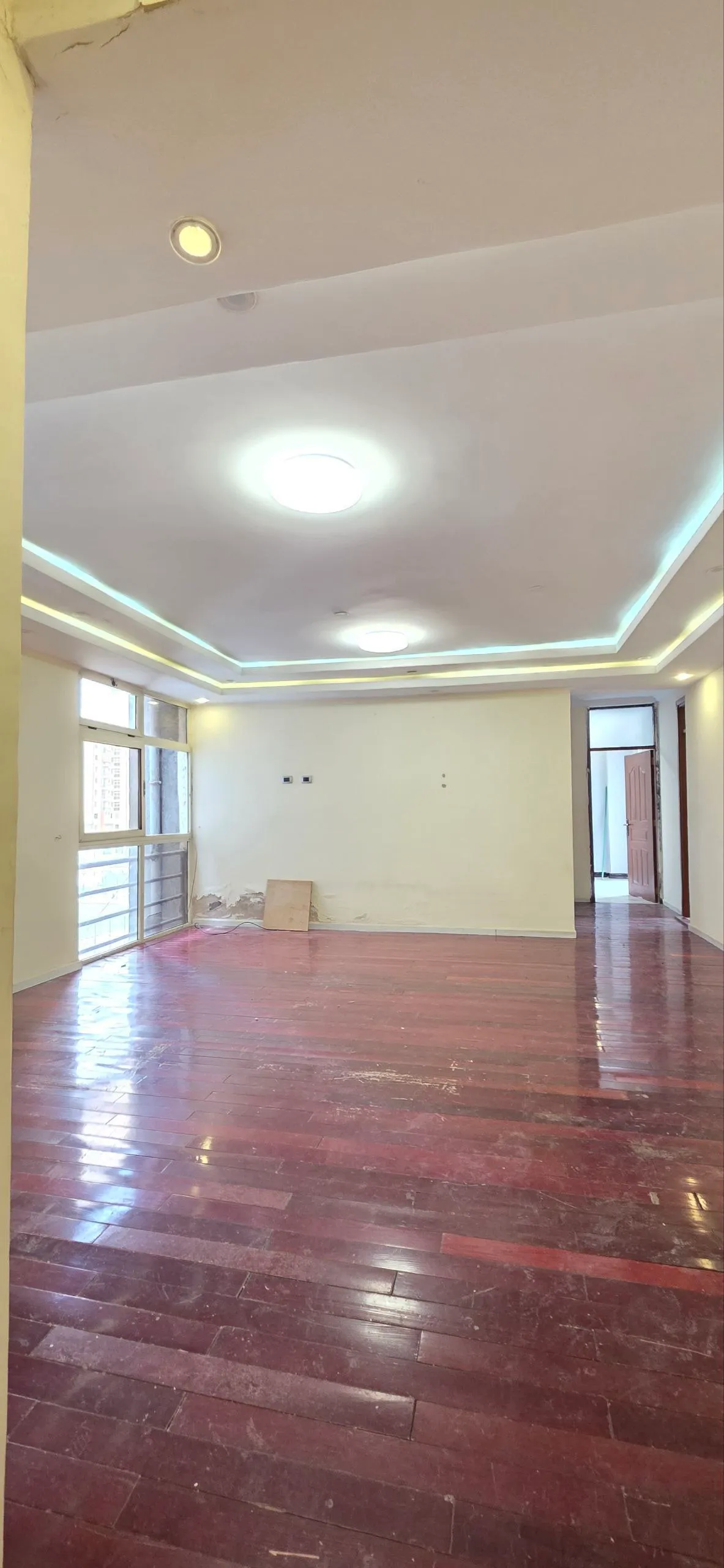 40/60 Condo 107 Sqm 5th Floor – photo 9