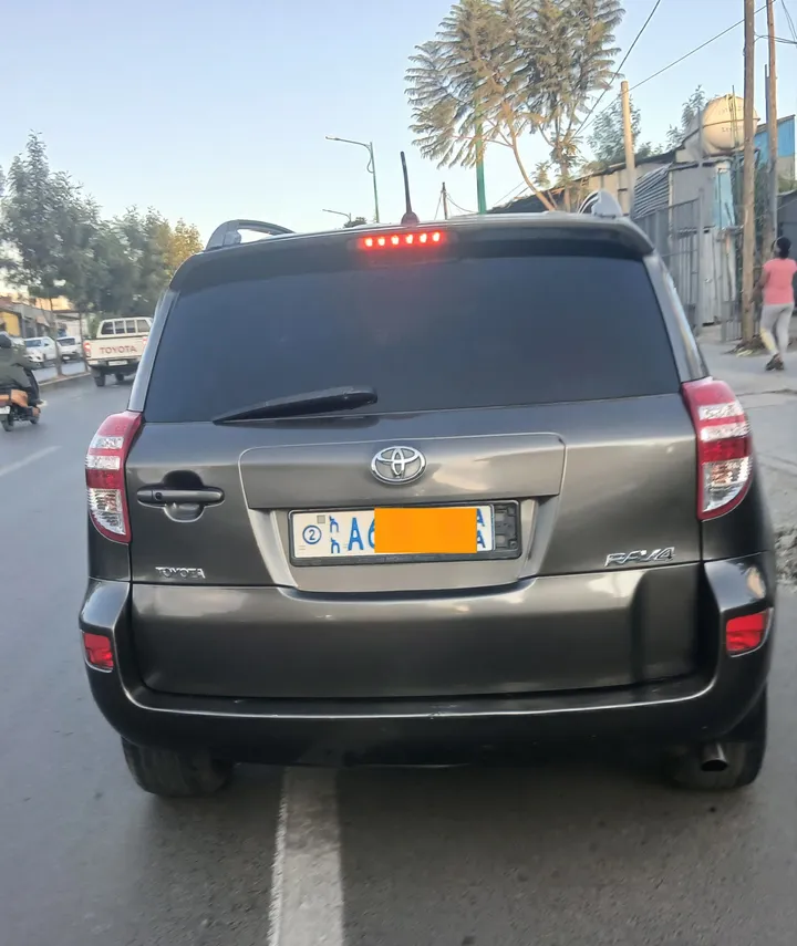 Toyota Rav4 2010 Automatic – photo 9
