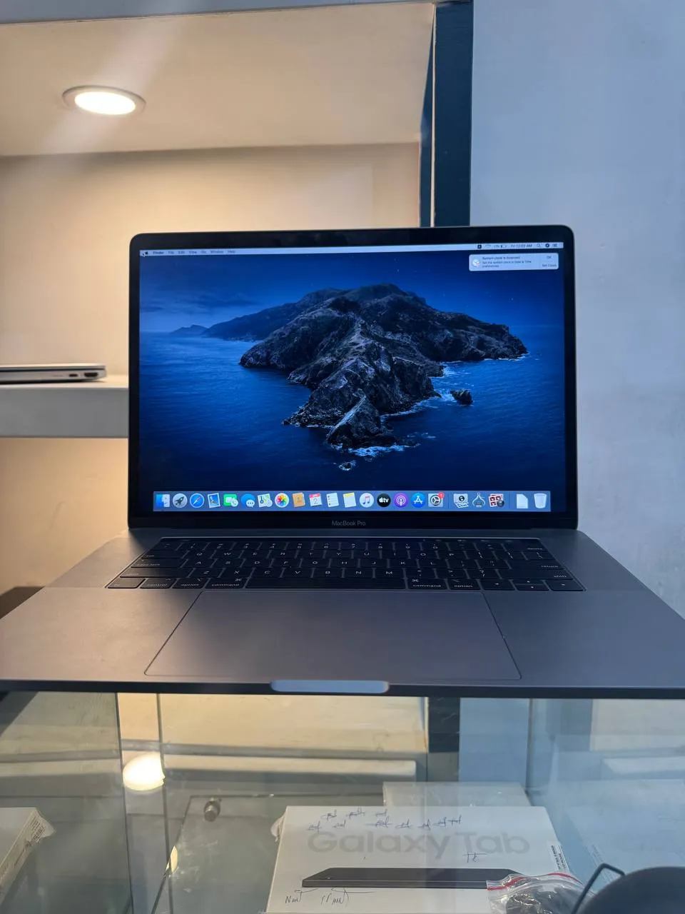 Apple MacBook Pro 2019 i9 32GB – photo 4