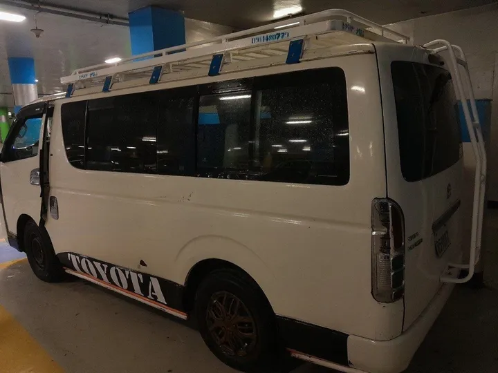 Toyota Hiace Abadula 2007 Manual – photo 4