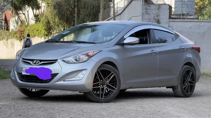 Hyundai Avante 2014 GDI Automatic – photo 5