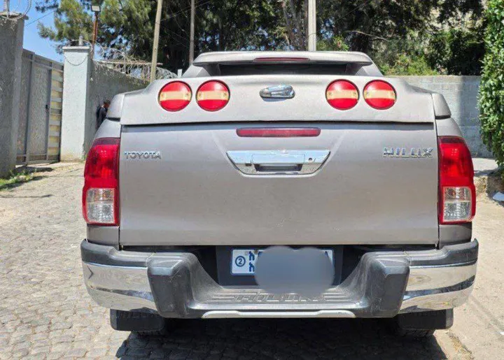 Toyota Hilux Extra Cab 2020 – photo 6