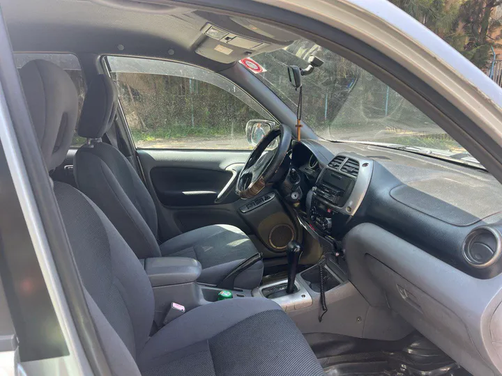 Toyota Rav4 2003 Automatic – photo 5