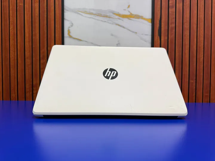 HP Notebook 250 Touchscreen Laptop – photo 4
