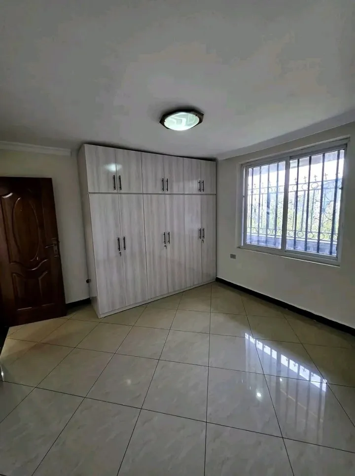 3-Bedroom Modern Condo Yeka Abado – photo 3