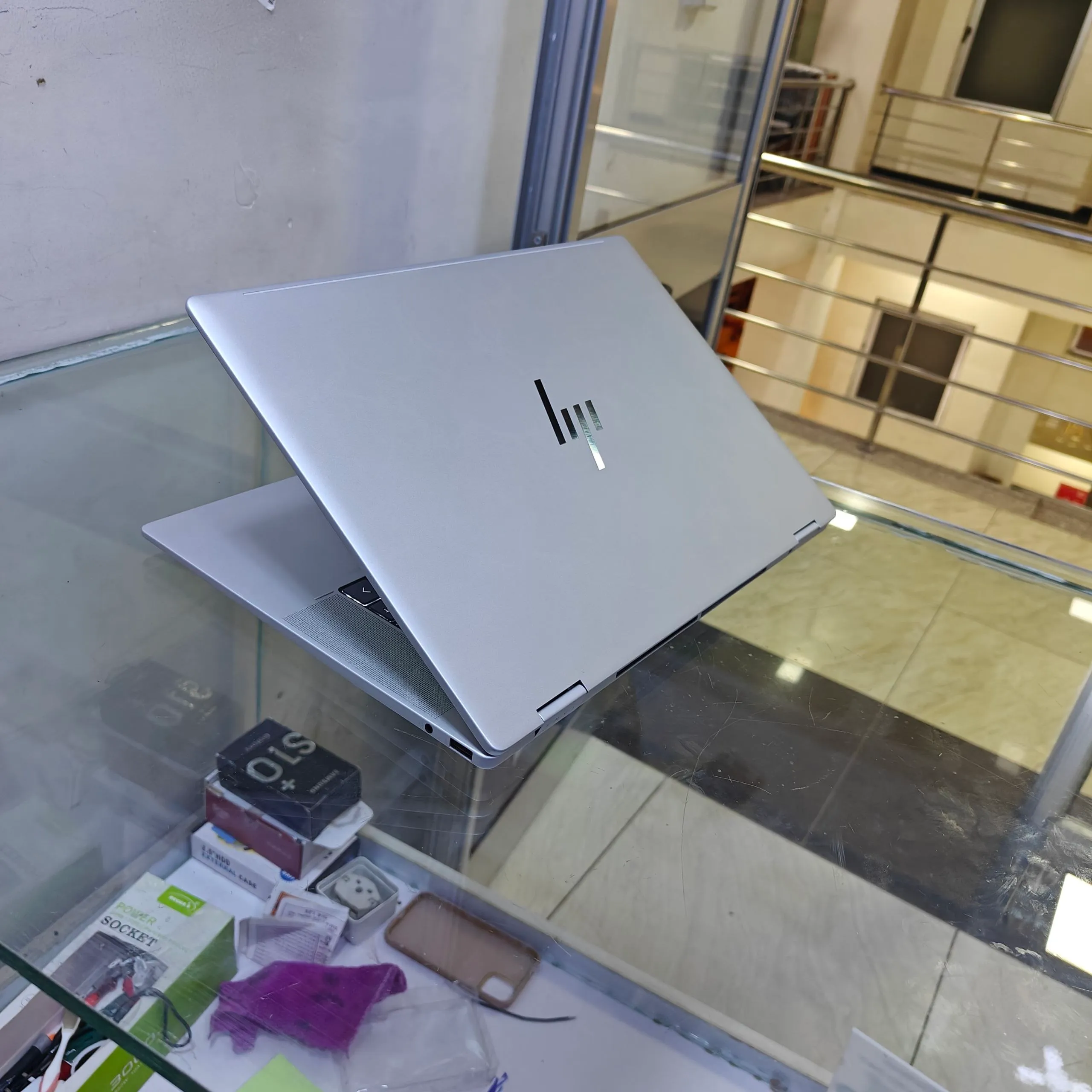 HP Envy x360 Intel Ultra 5 – photo 3