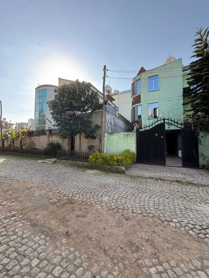G+2 Villa for Sale in Lebu – photo 4