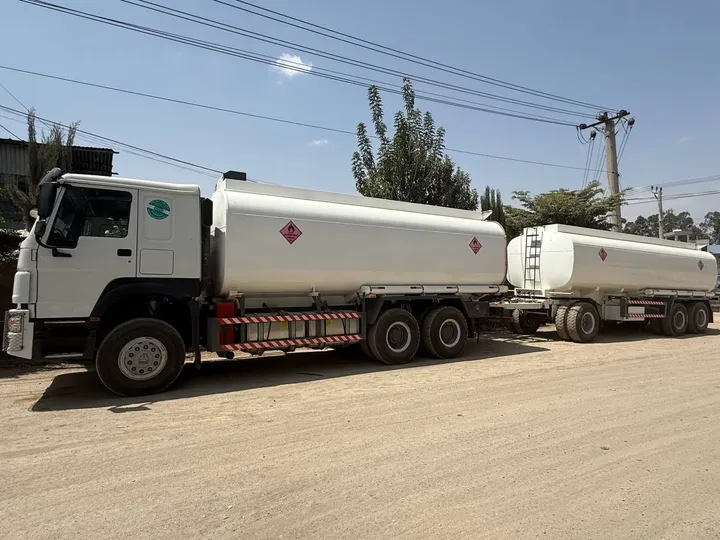 Sinotruk Howo Fuel Tanker Truck 2023 – photo 3