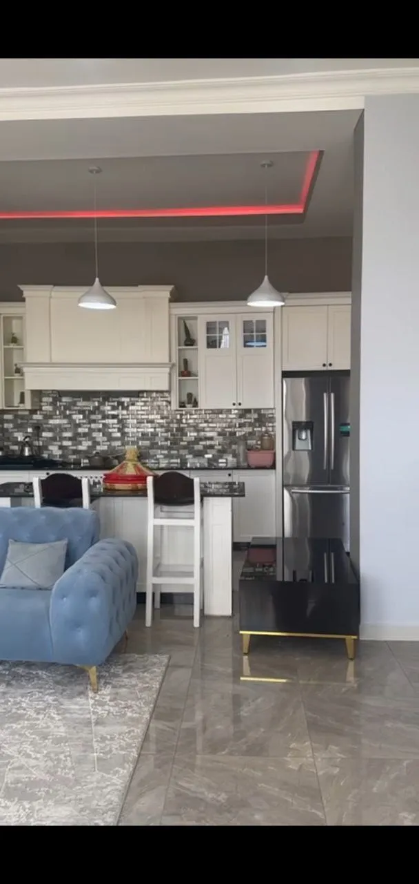 187 sqm Apartment in Summit – photo 4