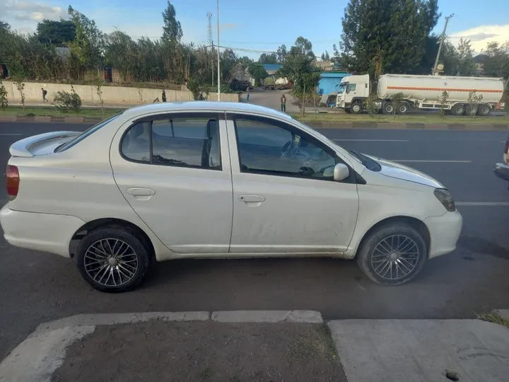 Toyota Platz 2005 Automatic – photo 3