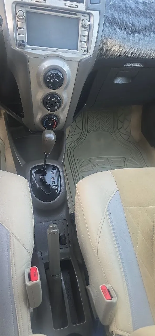 Clean 2008 Model Hatchback Car – photo 3