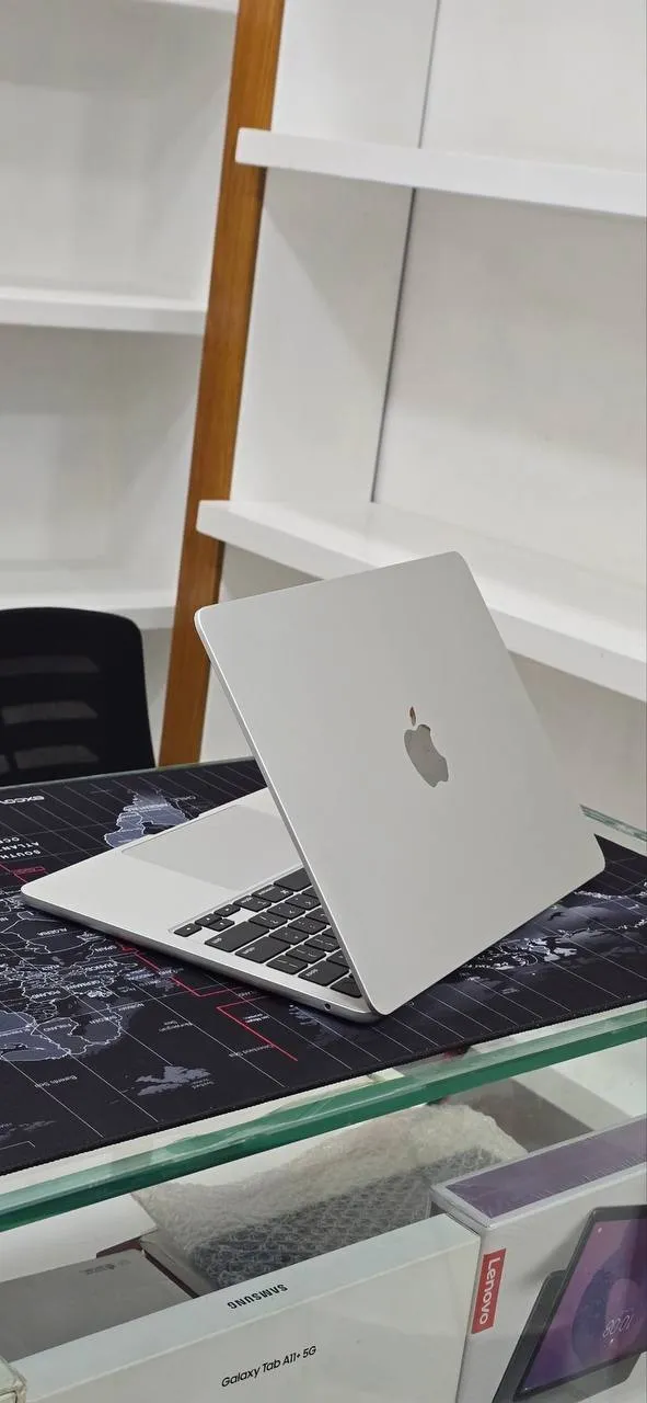 MacBook Air M3 2024 16GB – photo 3