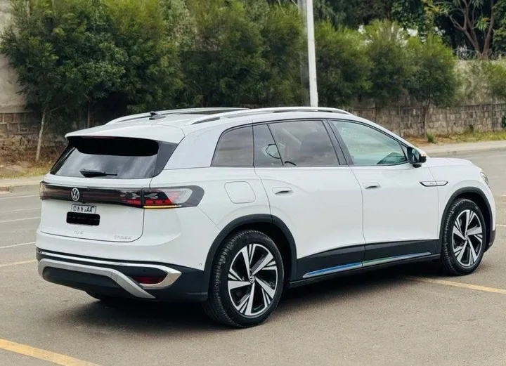 Volkswagen ID.6 Crozz Electric SUV – photo 4