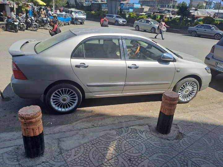 Toyota Corolla 2004 Sedan – photo 3
