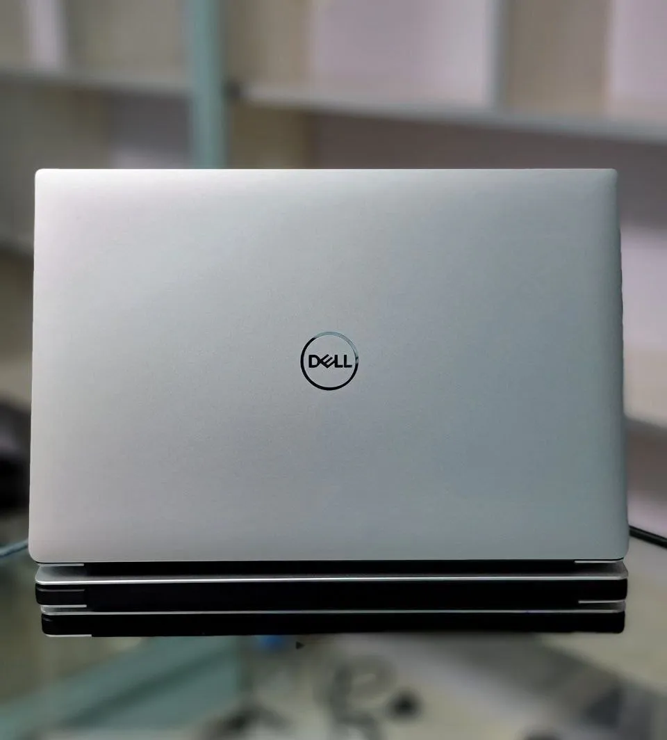 Dell Precision 5540 i9 4K Touch – photo 3