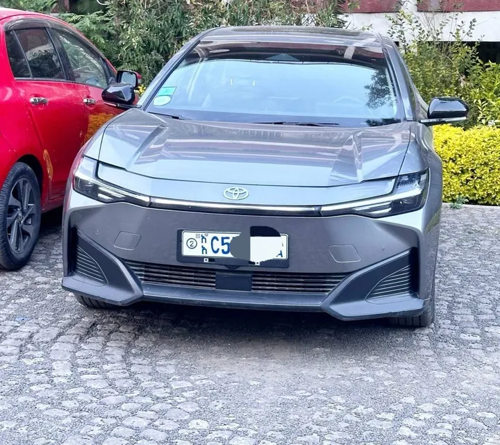 Toyota BZ3 EV Long Range – photo 4