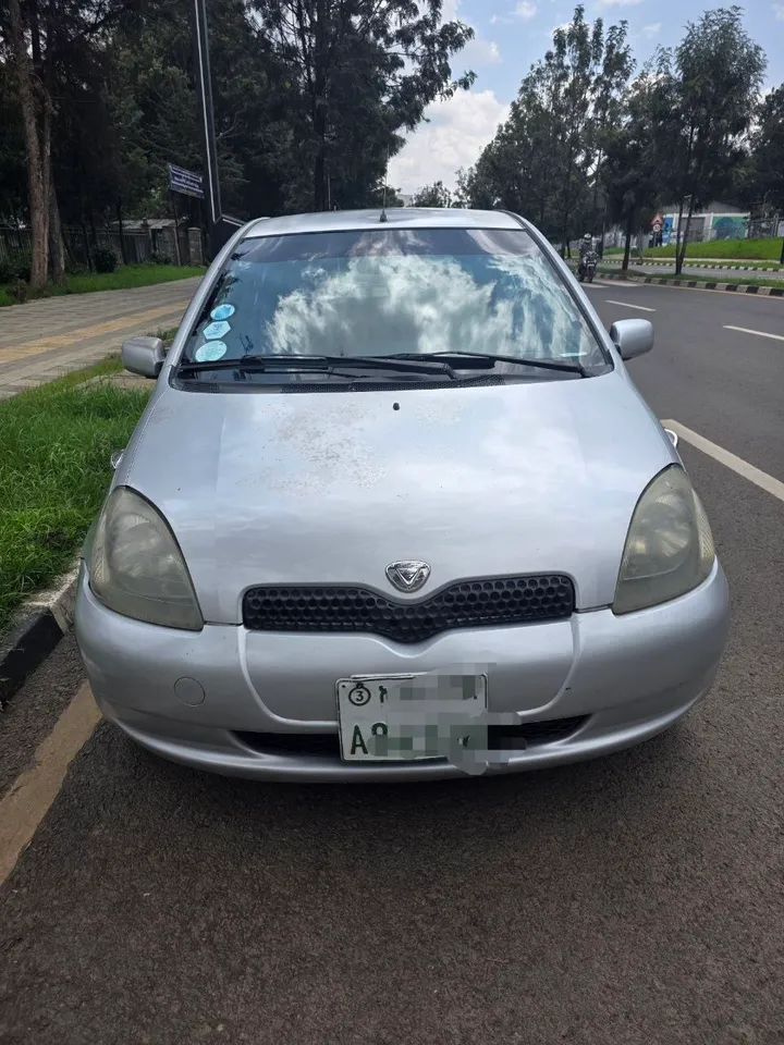 Toyota Vitz 2001 Automatic – photo 5