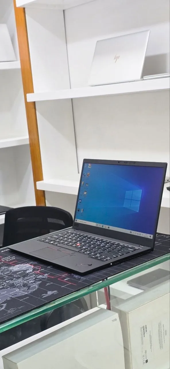 Lenovo X1 Carbon i7 16GB 512GB – photo 4