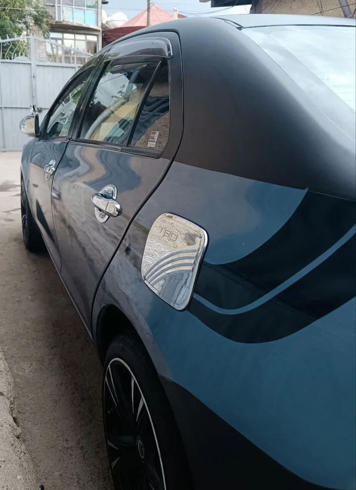 Toyota Yaris Belta 2010 – photo 6