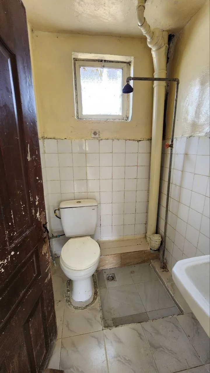One Bedroom Summit Condominium 47sqm – photo 3