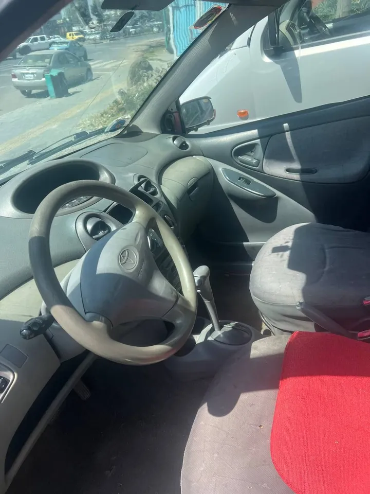Toyota Vitz 2001 Automatic – photo 5