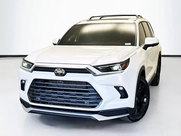 2026 Toyota Grand Highlander Hybrid MAX Platinum – photo 6