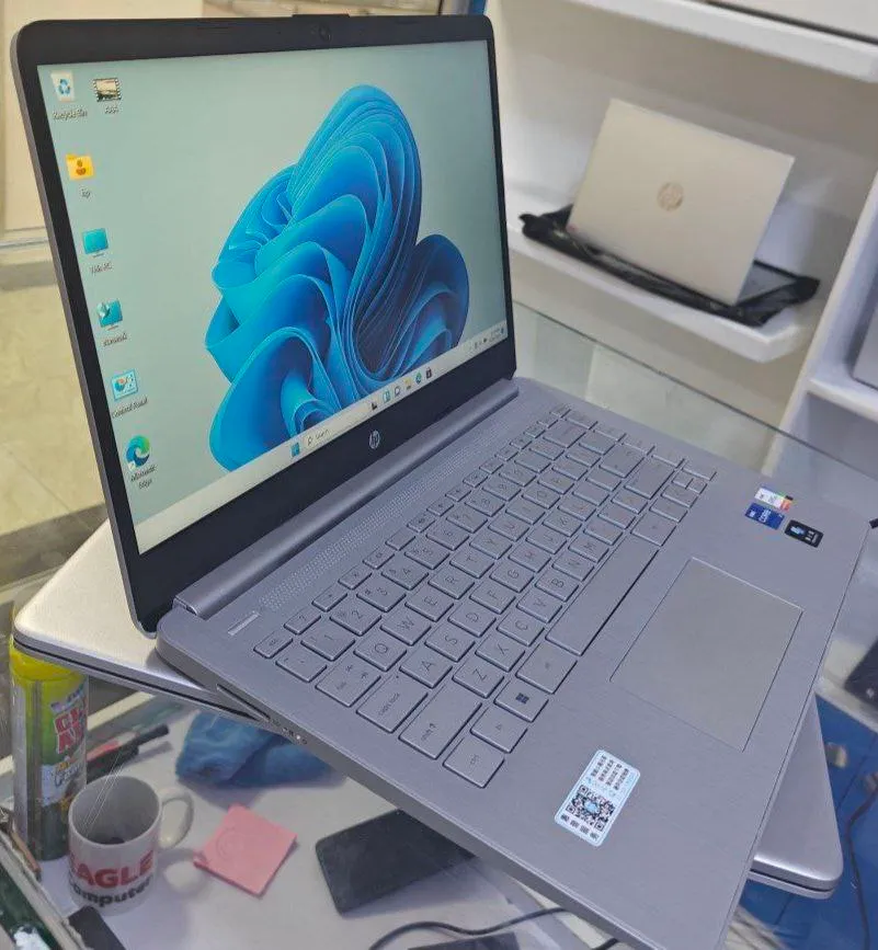 HP Notebook 14 i7 12th Gen – photo 3