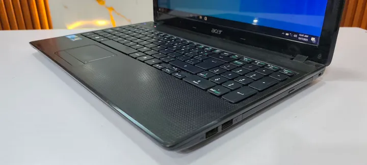 Acer Core i5 15.6 inch Laptop – photo 3