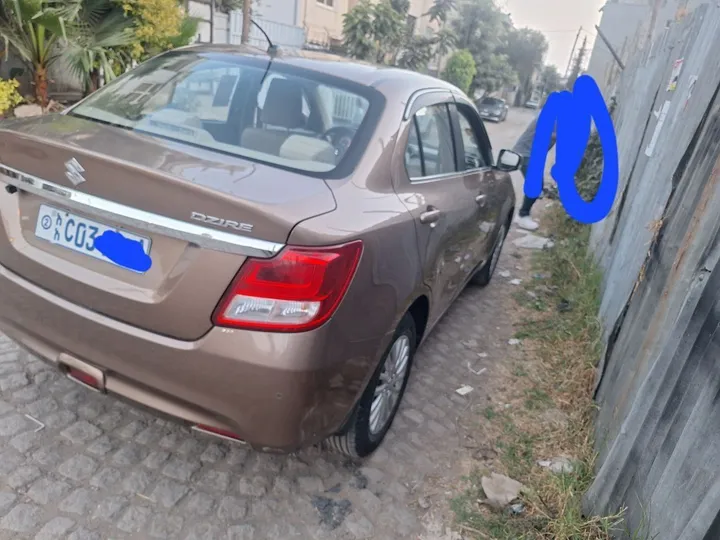 Suzuki Dzire 2021 Automatic – photo 4